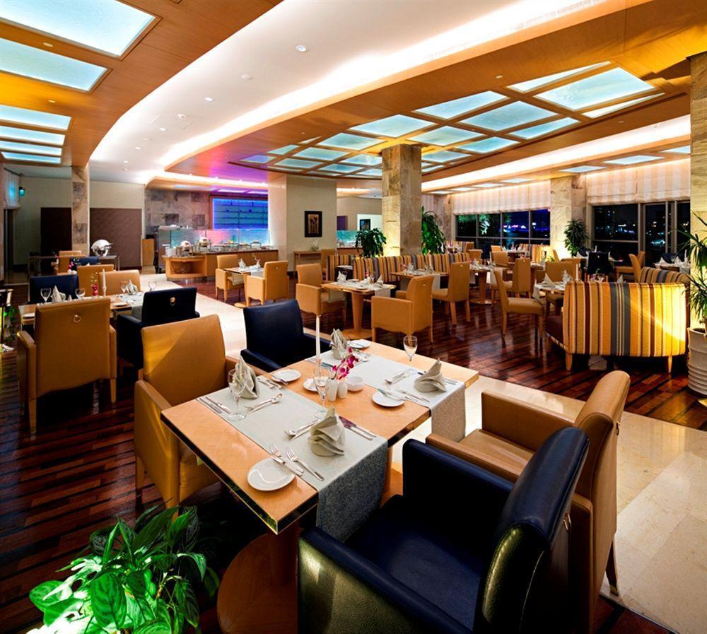 Marina Hotel Kuwait Salmiya Exterior photo