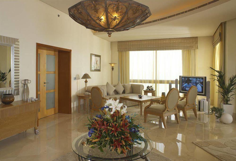 Marina Hotel Kuwait Salmiya Exterior photo