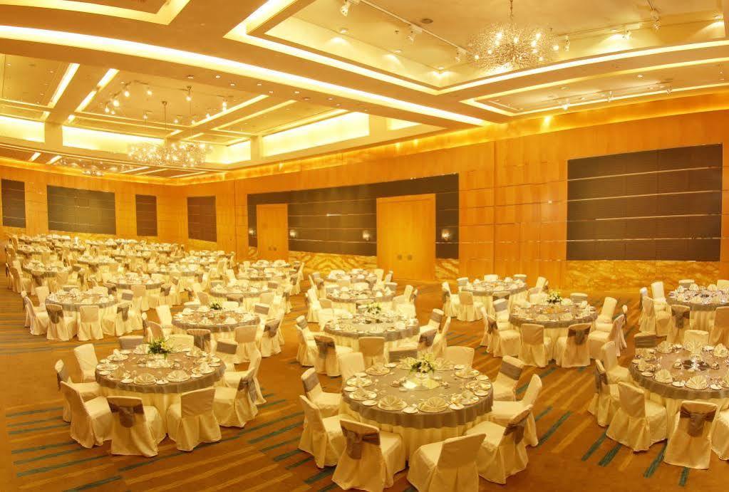 Marina Hotel Kuwait Salmiya Exterior photo